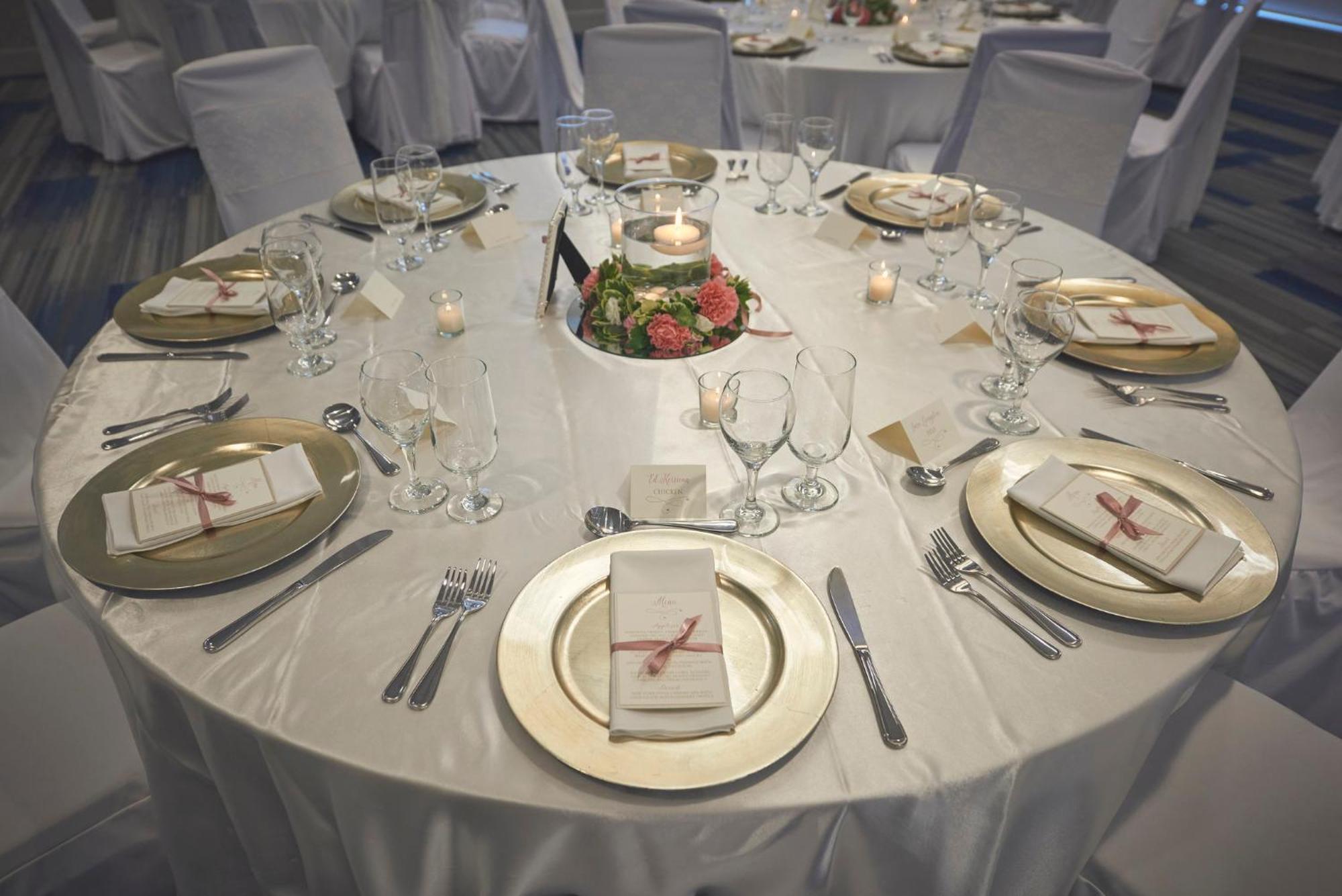 Holiday Inn Express & Suites St. John'S Airport By Ihg Eksteriør billede