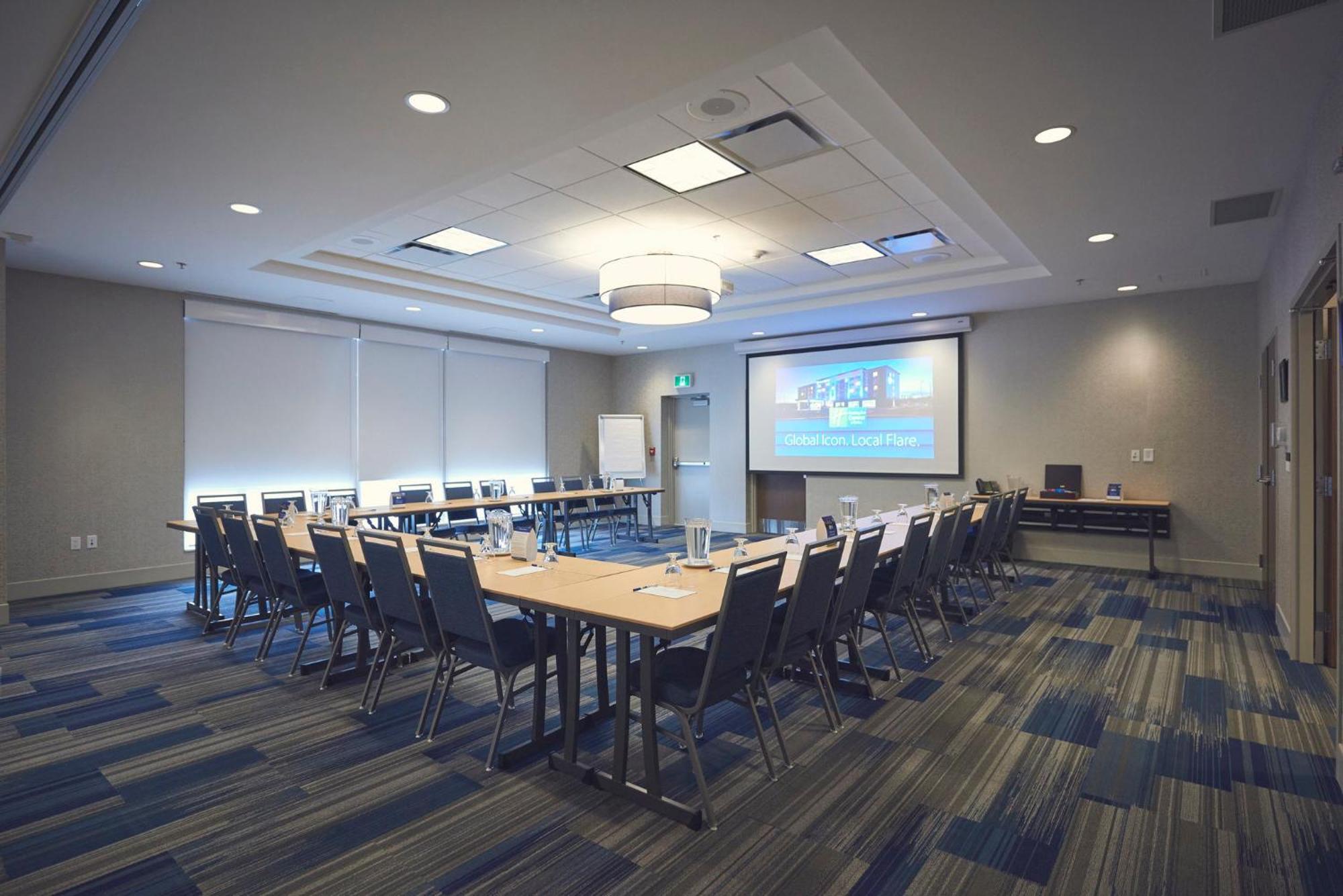 Holiday Inn Express & Suites St. John'S Airport By Ihg Eksteriør billede