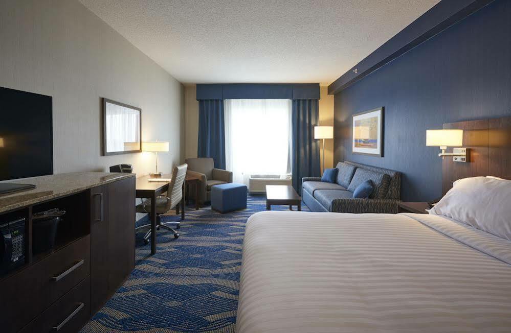 Holiday Inn Express & Suites St. John'S Airport By Ihg Eksteriør billede